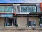 ขายอาคารพาณิชย์  หมู่บ้านเดอะวิลเลจ ถนนเลียบคลองชลประทาน นครศรีธร