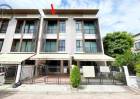 ขายทาวน์โฮม 3 ชั้น โครงการ บ้านกลางเมือง นวมินทร์42   