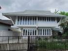   97 ตรว. 200  ตรม.ห้องนอน 4 ห้อง ห้องน้ำ 4  นวมินทร์ 40 