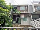 ขายทาวน์เฮ้าส์ หมู่บ้านเดอะคัลเลอร์ พรีเมี่ยม รังสิต - ลำลูกกา 