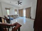 Very cheap!! 3-storey corner townhome, 54.7 sq.wah, Near the electric train  and Seacon Square.