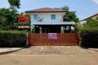 บ้านเดี่ยว 2 ชั้น เนื้อที่ 142.3 ตร.ว. โครงการ การ์เด้นลากูน่า อ่อนนุช-สุวรรณภูมิ ถนนหลวงแพ่ง ตำบลคลองหลวงแพ่ง อำเภอเมืองฉะเชิงเทรา ฉะเชิงเทรา